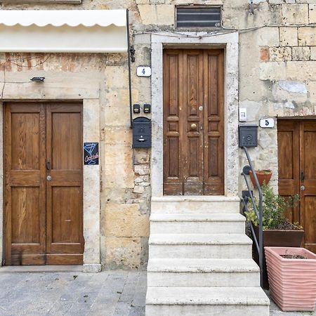 Hotel Sognare Nel Castello Monteriggioni Exterior foto