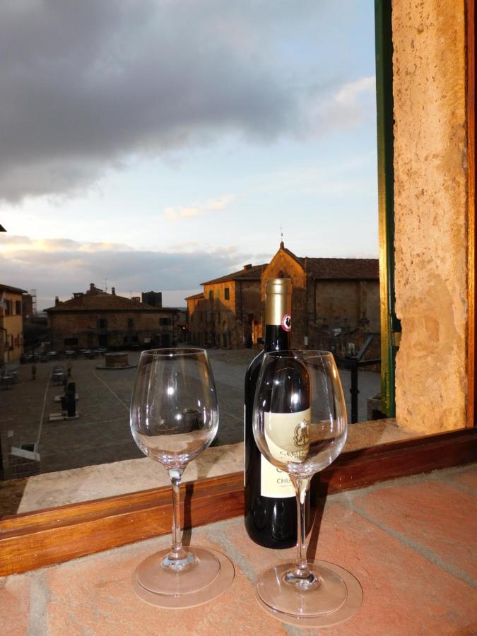 Hotel Sognare Nel Castello Monteriggioni Exterior foto